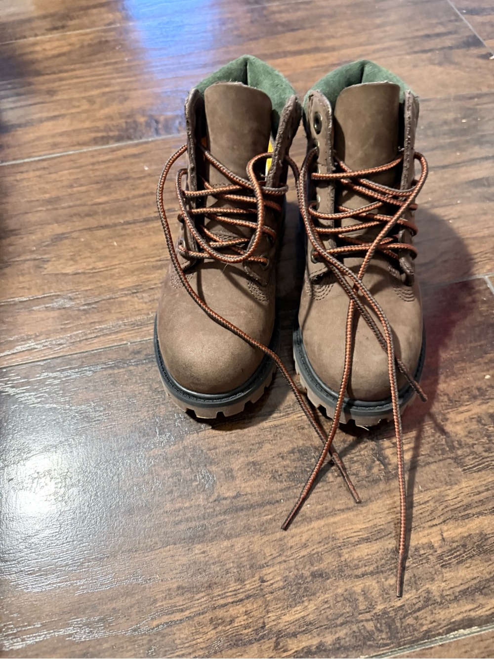 Timberland Kids Brown Lace-Up Hiking Boots with Green Collar